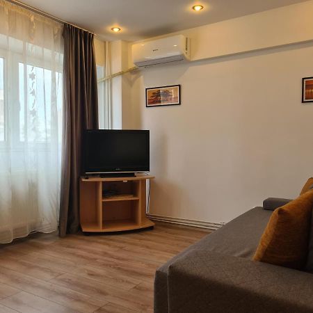 Apartament Anna Τιργκόβιστε Εξωτερικό φωτογραφία