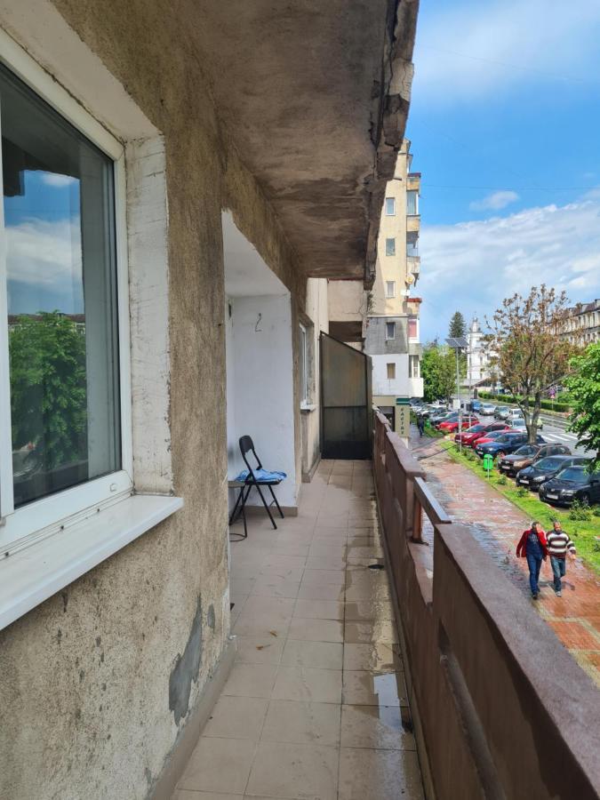 Apartament Anna Τιργκόβιστε Εξωτερικό φωτογραφία